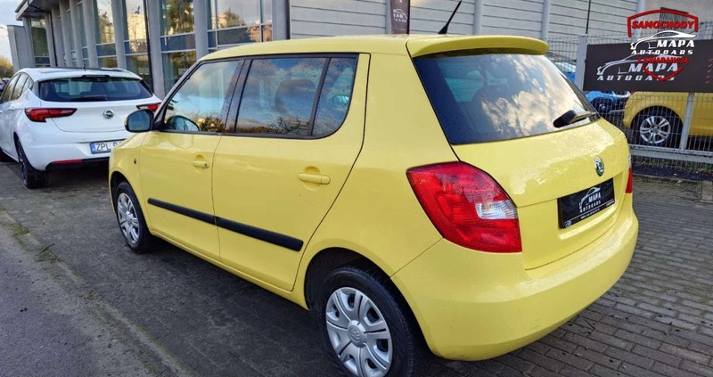 Skoda Fabia cena 11900 przebieg: 142660, rok produkcji 2007 z Kalisz Pomorski małe 172